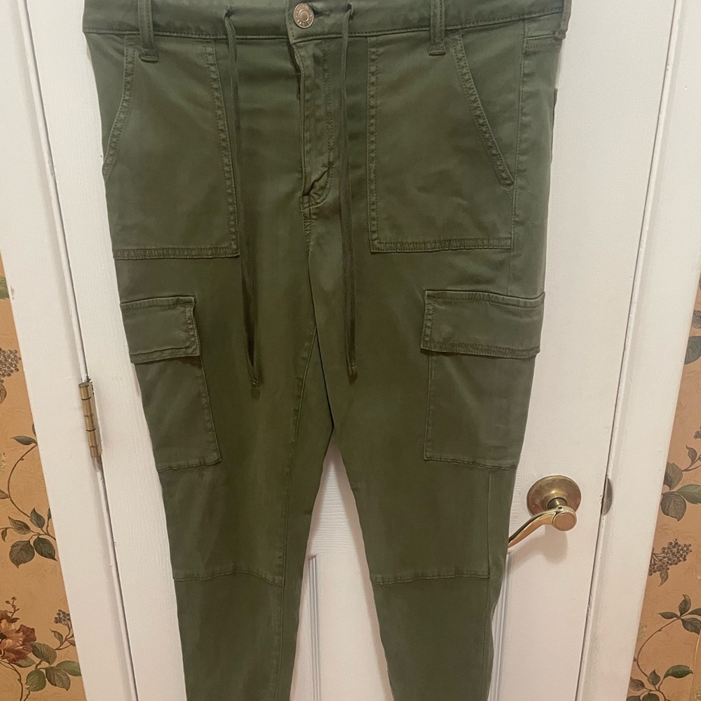 American Eagle Outfitters Khaki Green Super Stretch Pants High Rise